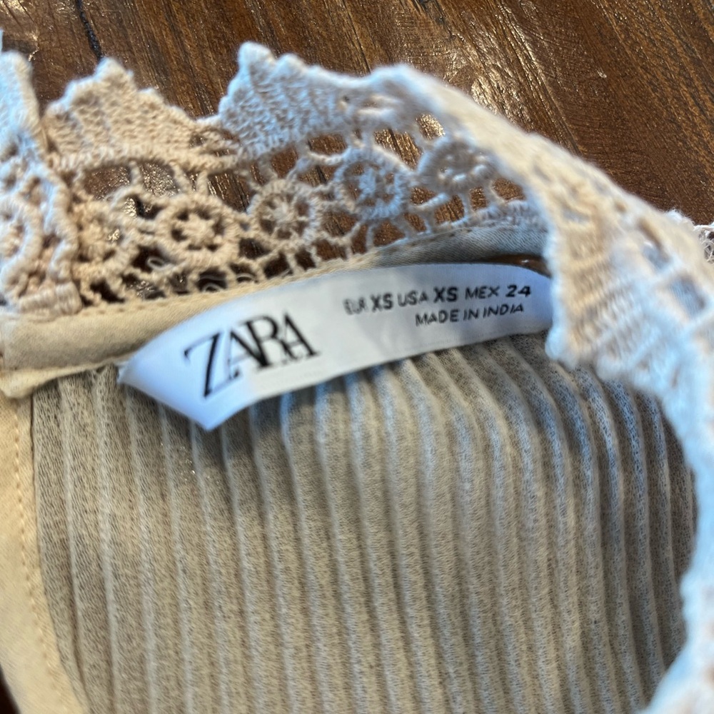 ZARA BEIGE PLEATED TOP Sleeveless - Picture 2 of 4